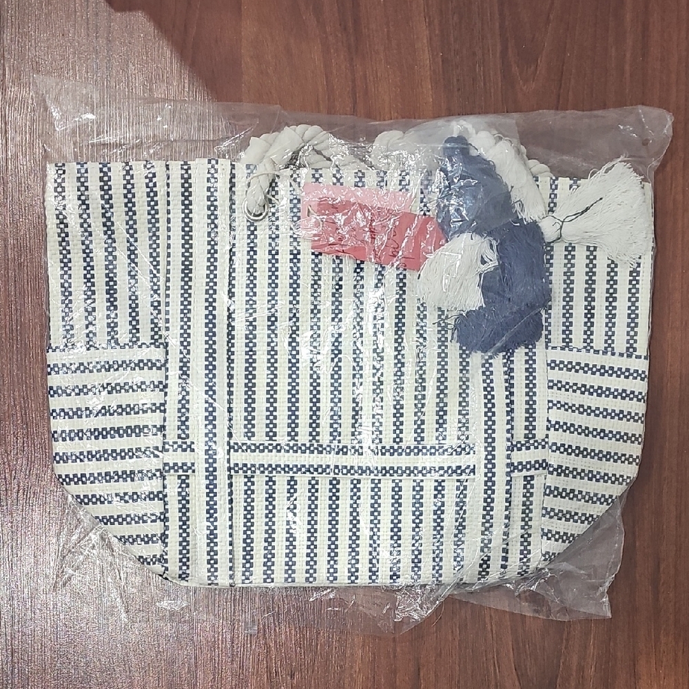 Amiani Resort Fashion Navy and White Striped Tote Bag